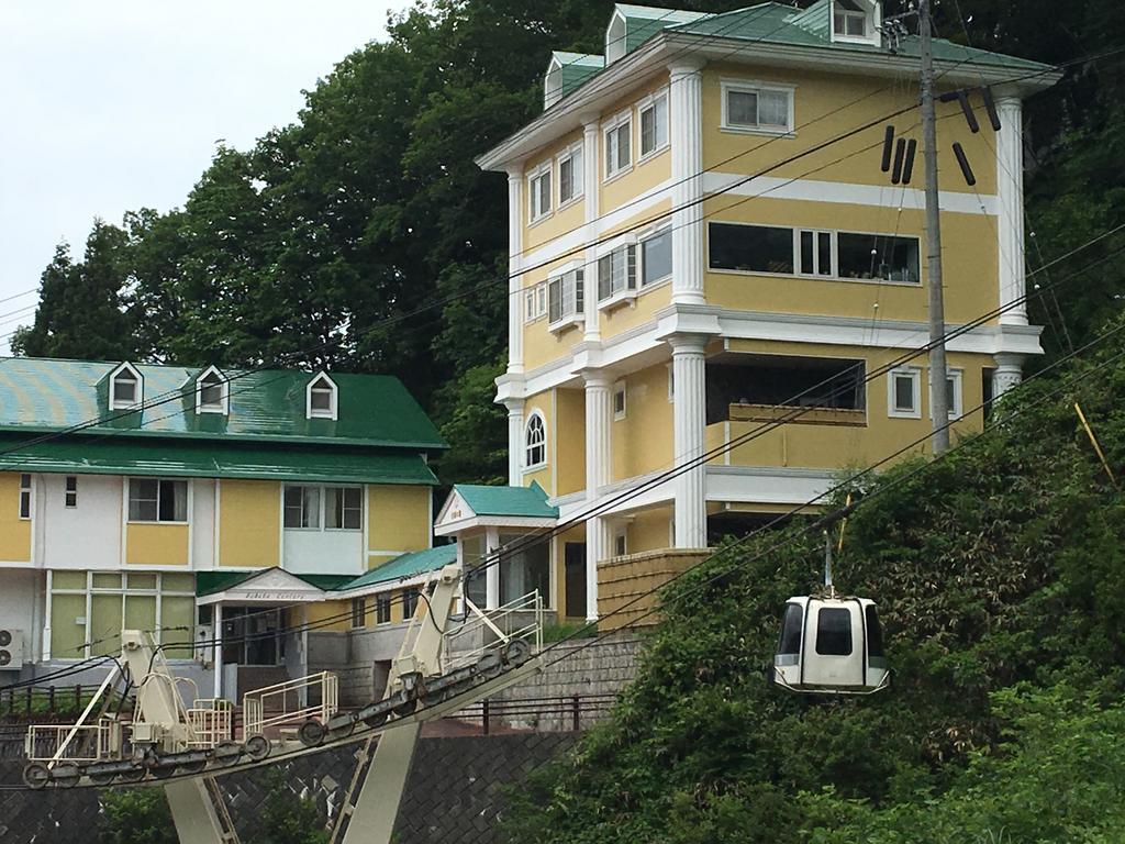 Hotel Bonfire Hakuba Kültér fotó
