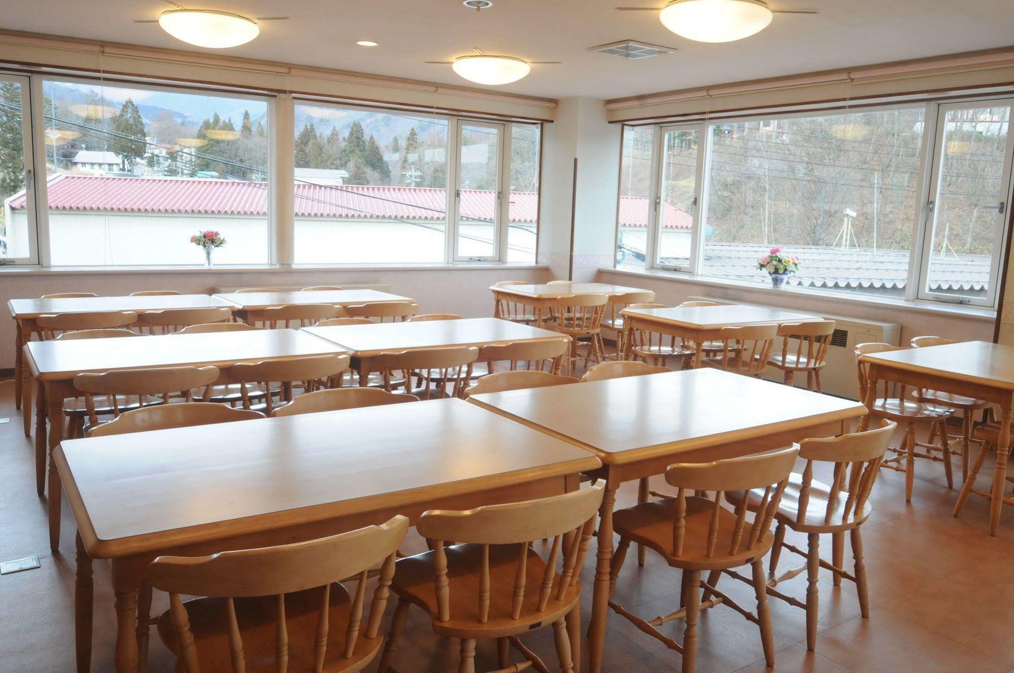 Hotel Bonfire Hakuba Kültér fotó