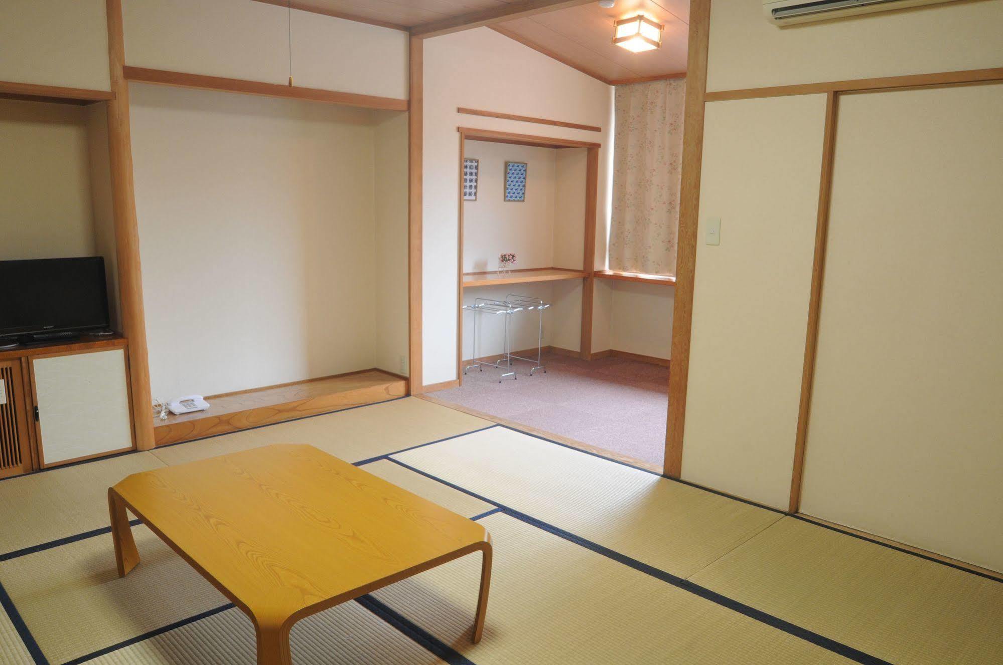 Hotel Bonfire Hakuba Kültér fotó